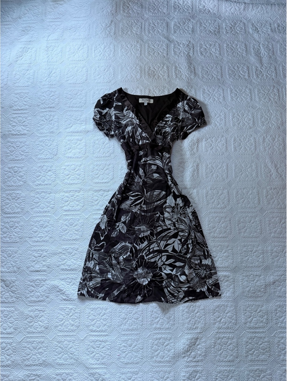 Vintage romy Women's  Floral Print V-Neck Dress Size xs